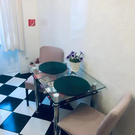 公寓 Lovely Flowers Quiet 4Th-Floor Gem 布达佩斯